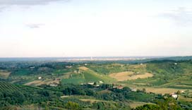 Foto k: Rimini: vista dalle colline