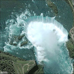 EO: Cascate del Niagara 