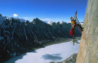 alpinista, isola di Baffin